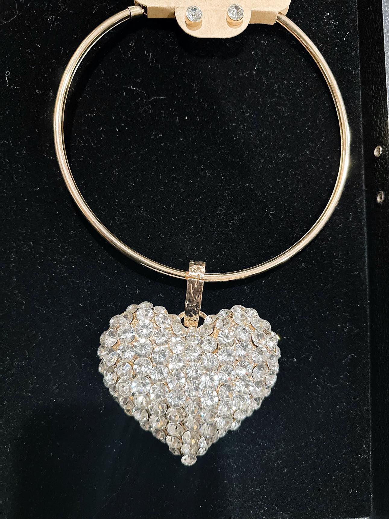 Regal Radiance Heart Necklace